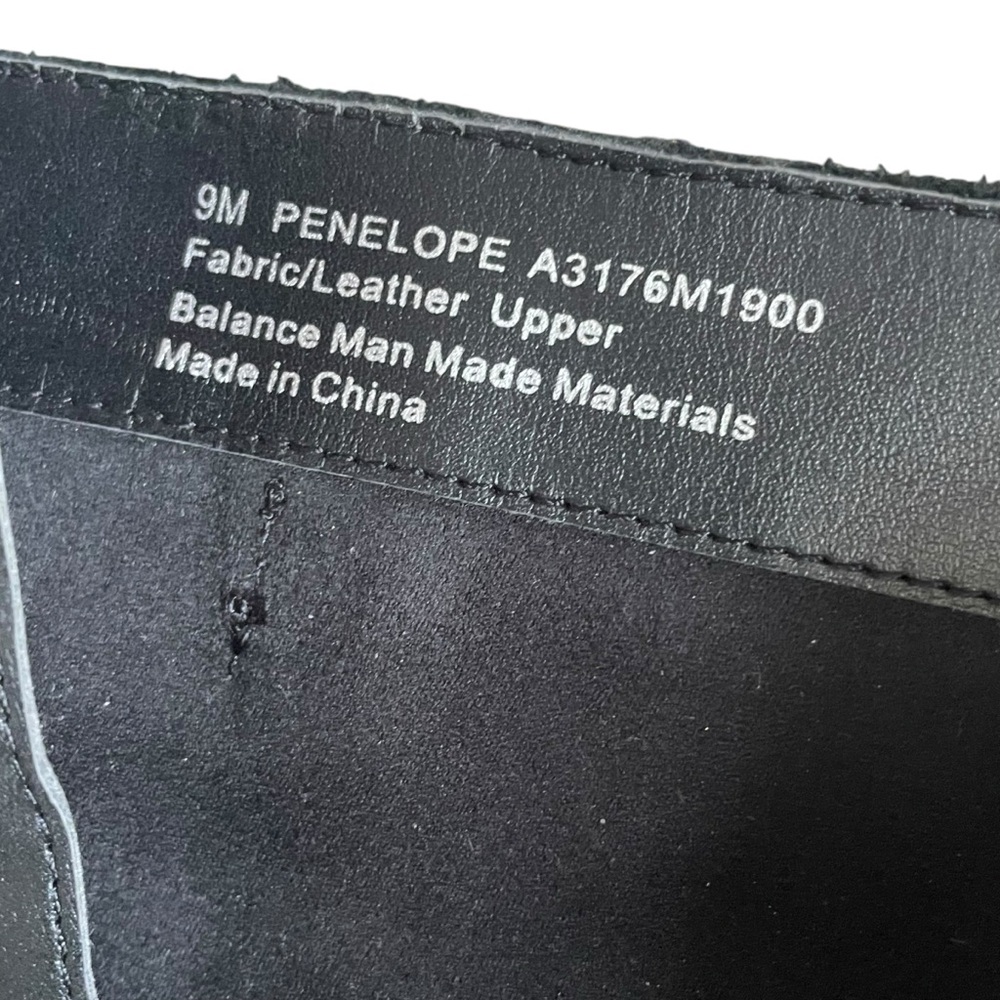 Franco Sarto Knee High Gray Quilted & Black Leather Low Heeled Boots Size 9 - Picture 10 of 14